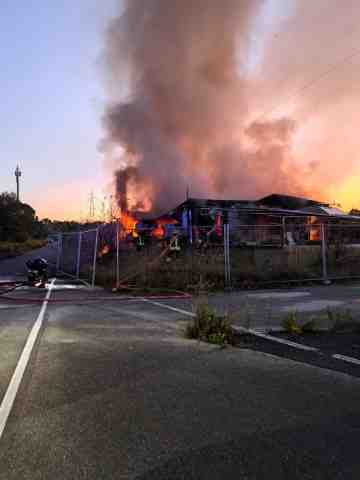 Stagno: incendio in corso di spegnimento presso le strutture della pista Ivo Mancini